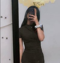 Sanjana - puta in Ahmedabad