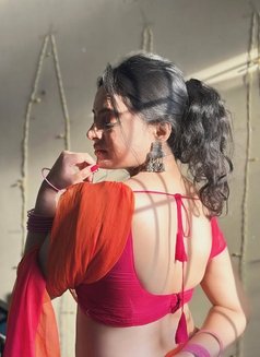 Sanjana - escort in Ahmedabad Photo 3 of 5