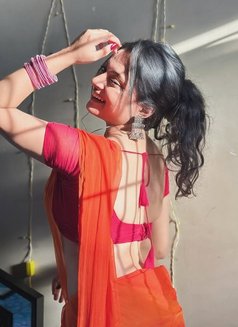 Sanjana - escort in Ahmedabad Photo 4 of 5