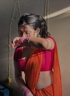 Sanjana - escort in Ahmedabad Photo 5 of 5