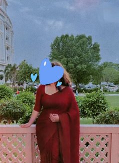 Sanjana - puta in Dehradun, Uttarakhand Photo 2 of 5