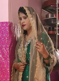 Sanjana - escort in Mumbai Photo 1 of 1