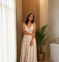 Sanjana - puta in Mumbai