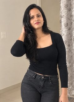 Sanjau - escort in Mumbai Photo 6 of 7