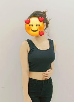Sanjana - escort in New Delhi Photo 1 of 11