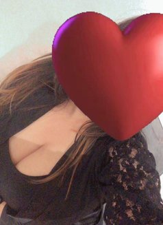 Sanjana - escort in Noida Photo 1 of 5