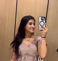 Sanjana - puta in Pune