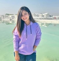 Sanjana - escort in Pune