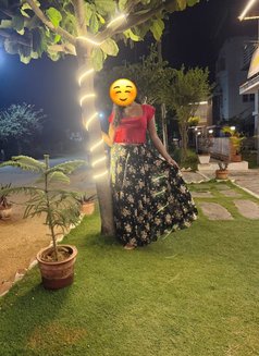 Sanjana - Transsexual escort in Bangalore Photo 3 of 3