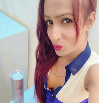 Sanjana - Transsexual escort in New Delhi Photo 2 of 15