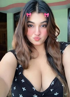 Sanjana Jain - escort in Hyderabad Photo 1 of 3
