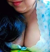 Punjabi House wife - adult performer in Noida