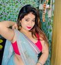 Sanjana Patel - puta in Ahmedabad Photo 1 of 2