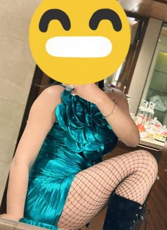 Sanjana Real and Online Service - Transsexual escort in Noida Photo 4 of 8