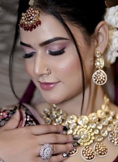 Sanjana Sharma - escort in Pune Photo 8 of 11