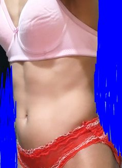 Sanjana - Transsexual escort in Bangalore Photo 5 of 10