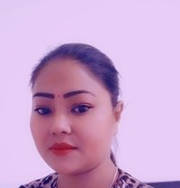 Sanjana Singh - puta in New Delhi Photo 1 of 4