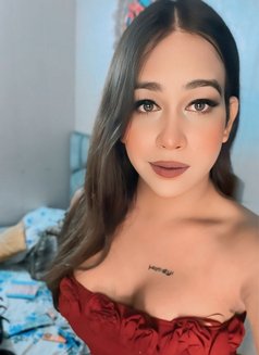 Sanjana Singh - Transsexual escort in New Delhi Photo 12 of 15