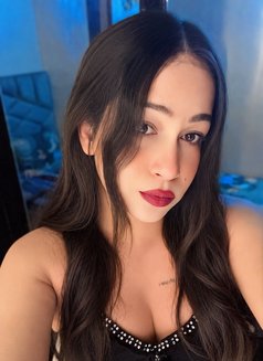 Sanjana Singh - Acompañantes transexual in New Delhi Photo 16 of 22