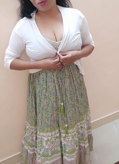 Sanjanabosefive - escort in Bangalore Photo 3 of 5