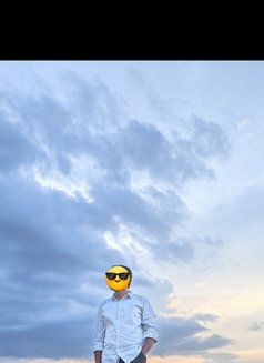 Sanjay Prashant - Male companion in Hyderabad Photo 1 of 4