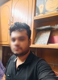 Sanjay96 - Acompañantes masculino in Kolkata Photo 3 of 5