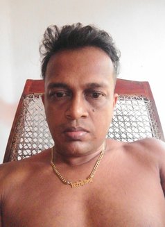 Sanjeev - Male escort in Colombo Photo 1 of 3