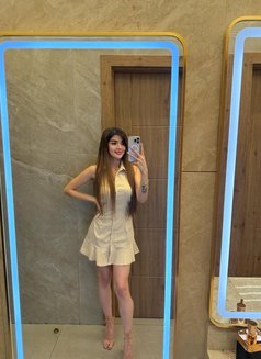 Sanji - escort agency in Buraidah Photo 1 of 3