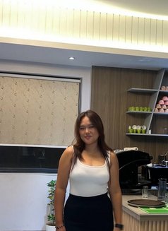 Sanjita - escort in Kathmandu Photo 3 of 5