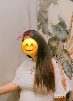 Sanju - escort in Jaipur Photo 2 of 9