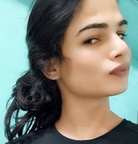 Anu - Transsexual escort in Hyderabad