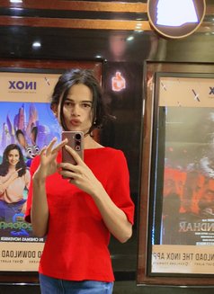 Anu - Transsexual escort in Hyderabad Photo 3 of 4