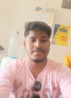 Sanju - Acompañantes masculino in Chennai Photo 3 of 3