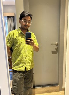Sanju - Male escort in Kolkata Photo 2 of 3