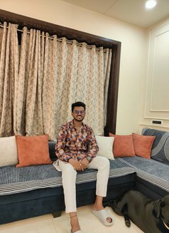 Sankalp - Male escort in Thane Photo 4 of 6