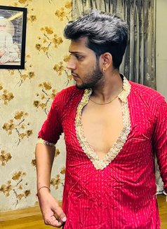 Sanskar Here - Acompañantes masculino in Mumbai Photo 4 of 6