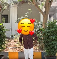 Santhosh - Male escort in Chennai
