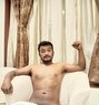 Santhu Gowda - Acompañantes masculino in Bangalore Photo 6 of 6