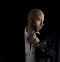 Santo Dragone - Male escort in Hong Kong