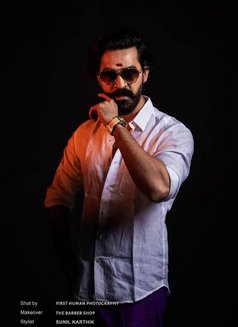 Santosh - Male adult performer in Hyderabad Photo 1 of 1