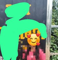 Santoshi singh (sex,cam show and real ) - puta in Pune