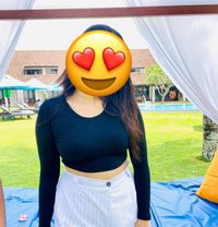 Sanuri - escort in Colombo