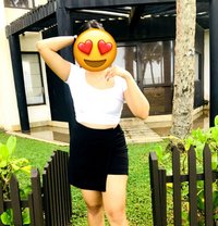Sanuri - escort in Colombo