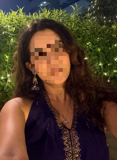 Sanvi Cam & Exclusive Meet – Hyderaba - puta in Hyderabad Photo 1 of 2