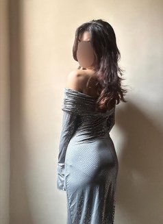 Sanvi 🤍(cam & real meet)sex chat - puta in Hyderabad Photo 2 of 5