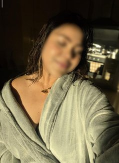 Sanvi - escort in Bangalore Photo 1 of 5