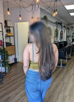 Sanvi - escort in Bangalore Photo 3 of 5