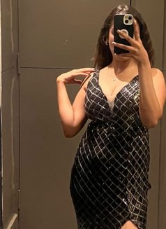 Sanvi - escort in Mumbai Photo 4 of 7