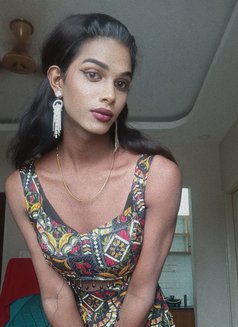 Sanvi - Transsexual escort in Hyderabad Photo 6 of 6