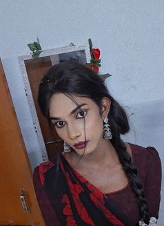 Sanvi - Transsexual escort in Hyderabad Photo 1 of 5